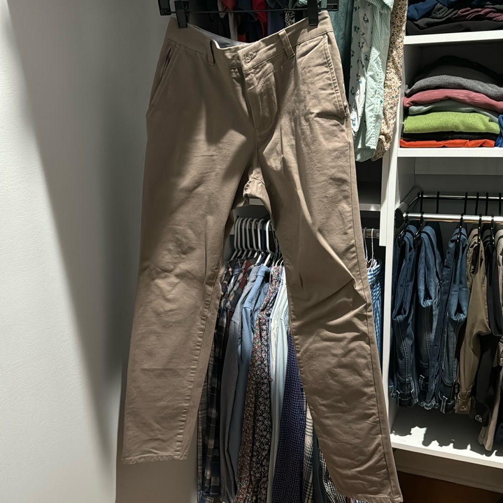 Bonobos Chino 2.0 slim taper pants, 30x30 “walnut” color